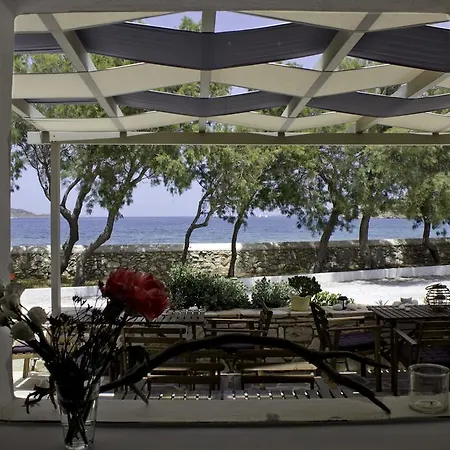 Hotel Almira - Seafront - Paros Naoussa