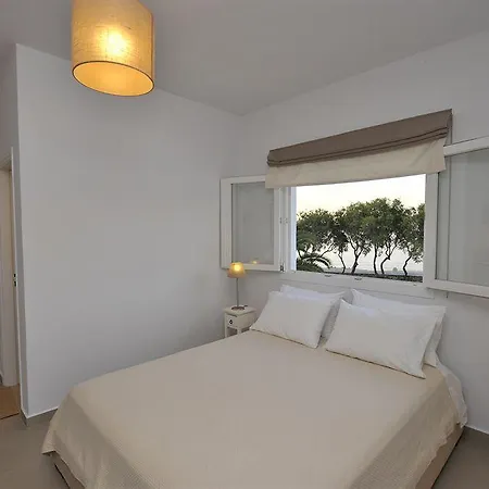 Hotel Almira - Seafront - Paros Naoussa