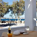 Almira - Seafront - Paros 3* נאוסה