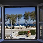 Almira - Seafront - Paros מלון