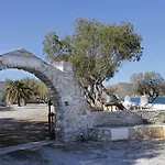 Almira - Seafront - Paros מלון נאוסה