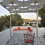 Almira - Seafront - Paros נאוסה