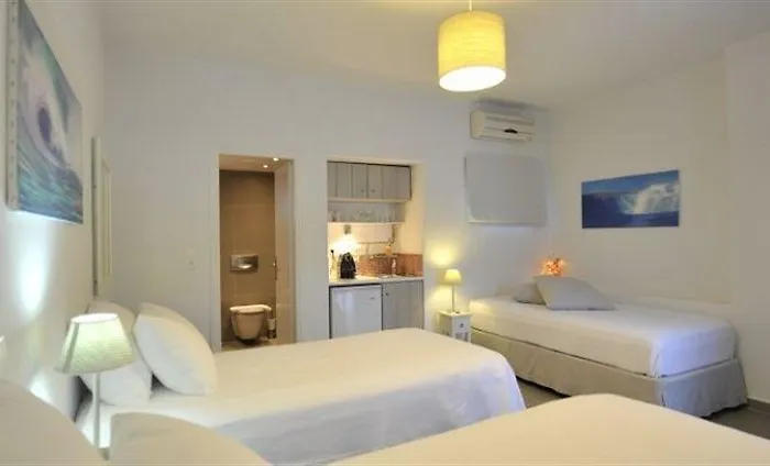 Almira - Seafront - Paros 3*
