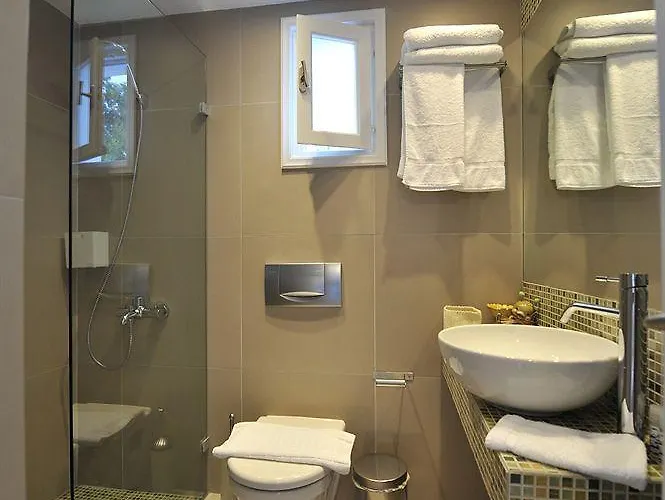 Hotell Almira - Seafront - Paros 3*