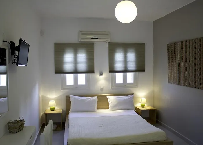 Hotell Almira - Seafront - Paros 3*