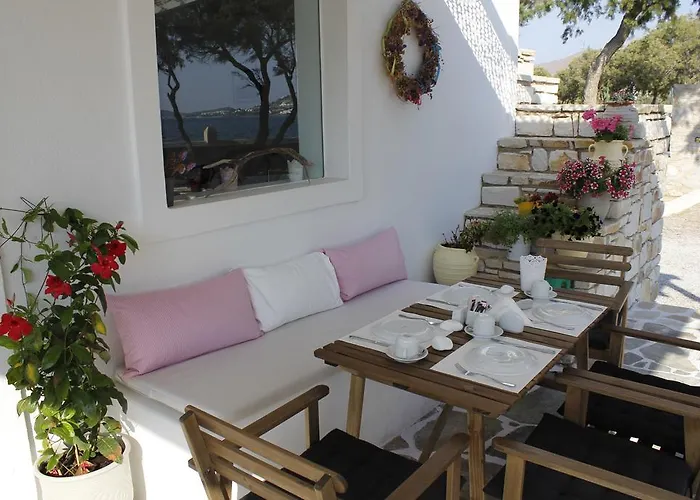 Hotel Almira - Seafront - Paros Naoussa