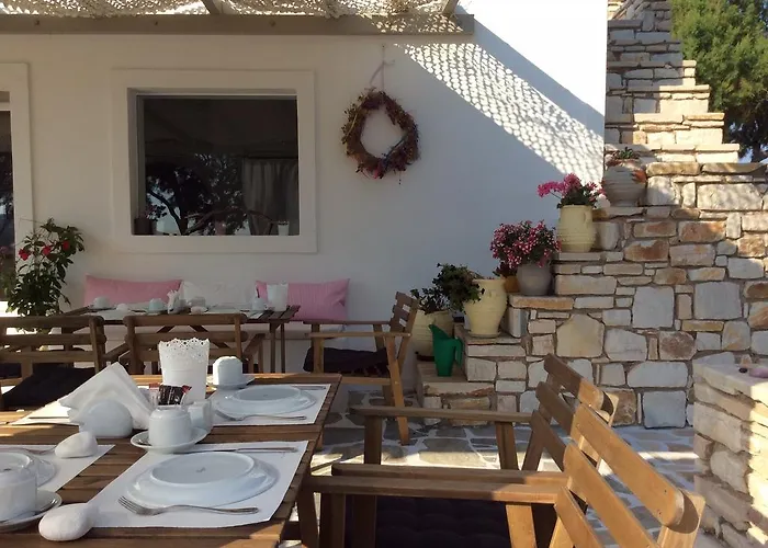 Hotel Almira - Seafront - Paros Naoussa